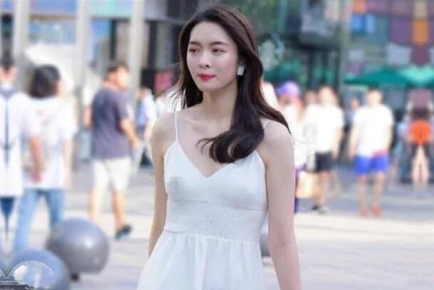 白衣妹子口交上位骑乘大力猛操是空窗期吗[补录]